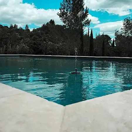 Le Mazet De Papi En Garrigue Semesterbostad *