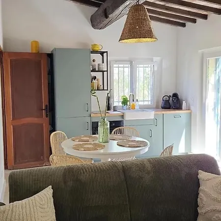 Casa de Férias Le Mazet De Papi En Garrigue *