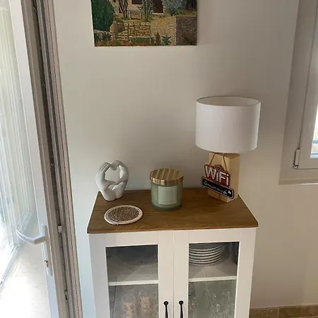 Le Mazet De Papi En Garrigue Hébergement de vacances Saint-Gervasy