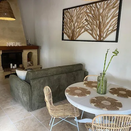 Le Mazet De Papi En Garrigue * Saint-Gervasy