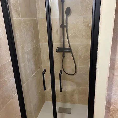 Le Mazet De Papi En Garrigue * Saint-Gervasy