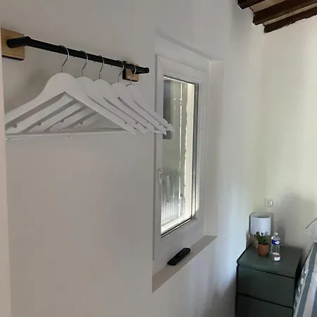 Le Mazet De Papi En Garrigue