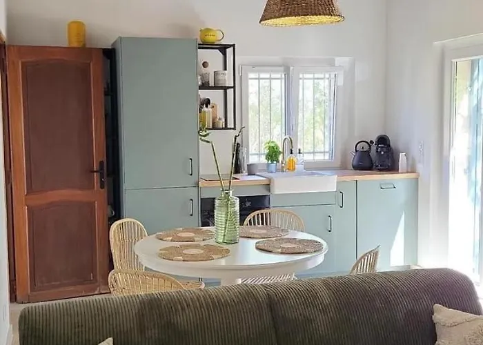 Casa vacanze Le Mazet De Papi En Garrigue *